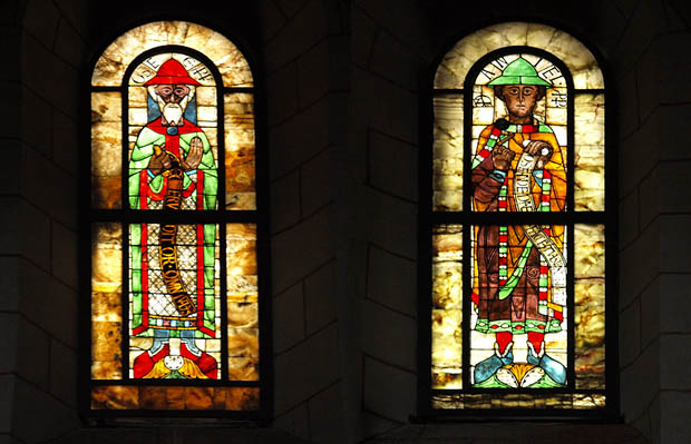 Augsburg, Prophetenfenster mit Hosea und Daniel