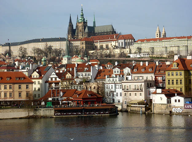 Prag, Blick von der Karlsbrücke auf den Hradschin