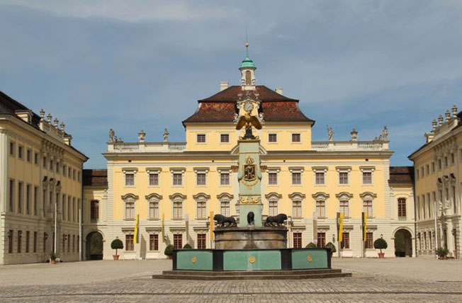 Ludwigsburg, Schlosshof