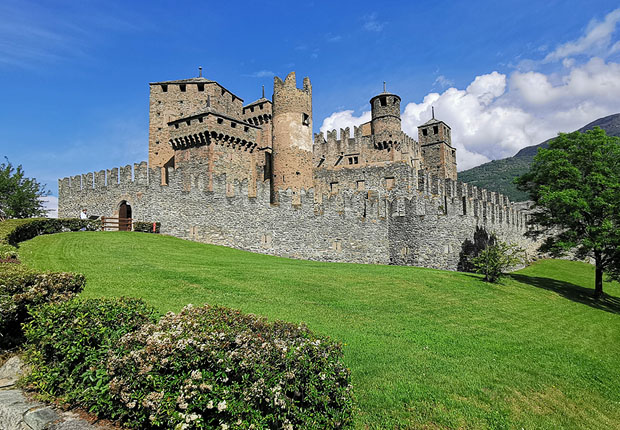 Chateau de Fenis