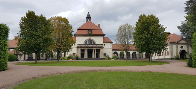 WI-Suedfriedhof-Eingang